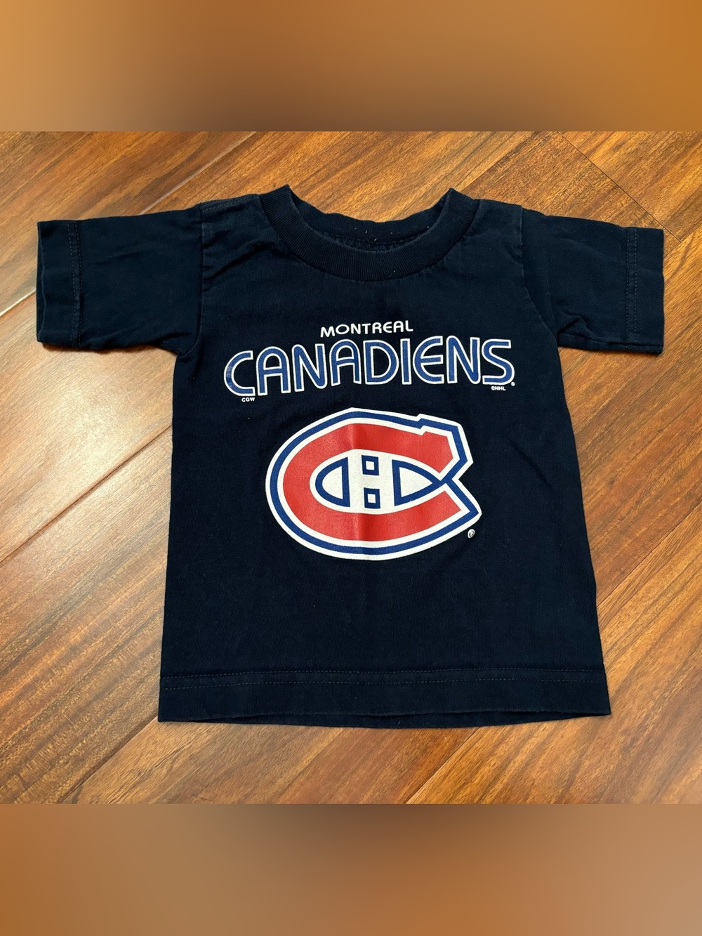 Montreal Canadiens navy short sleeve tee shirt